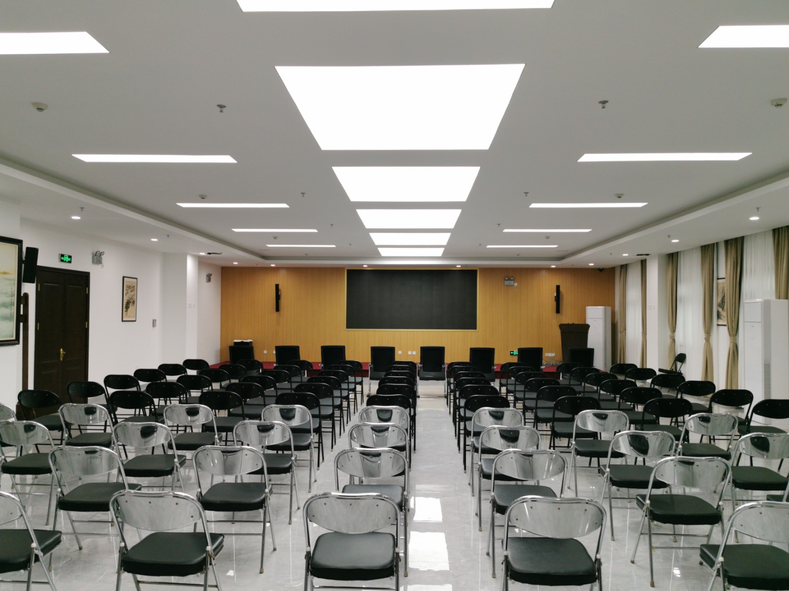 中华人民共和国驻卡拉其使领馆 (3).jpg